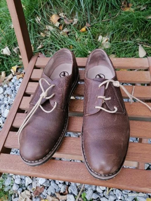 Très Belles Chaussures Basses Outdoor AIGLE T42 Cuir Grainé 1 Très Belles Chaussures Basses Outdoor AIGLE T42 Cuir Grainé