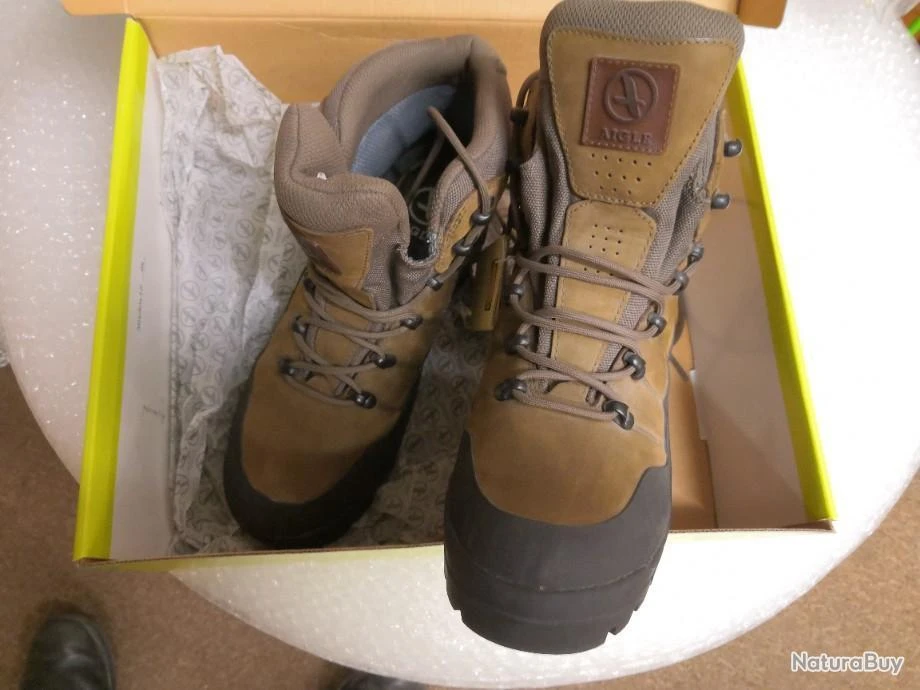 CHAUSSURES AIGLE BROOKS GORE TEX KAKI PT 40 47127-7 4 CHAUSSURES AIGLE BROOKS GORE TEX KAKI PT 40 47127-7 – Image 4